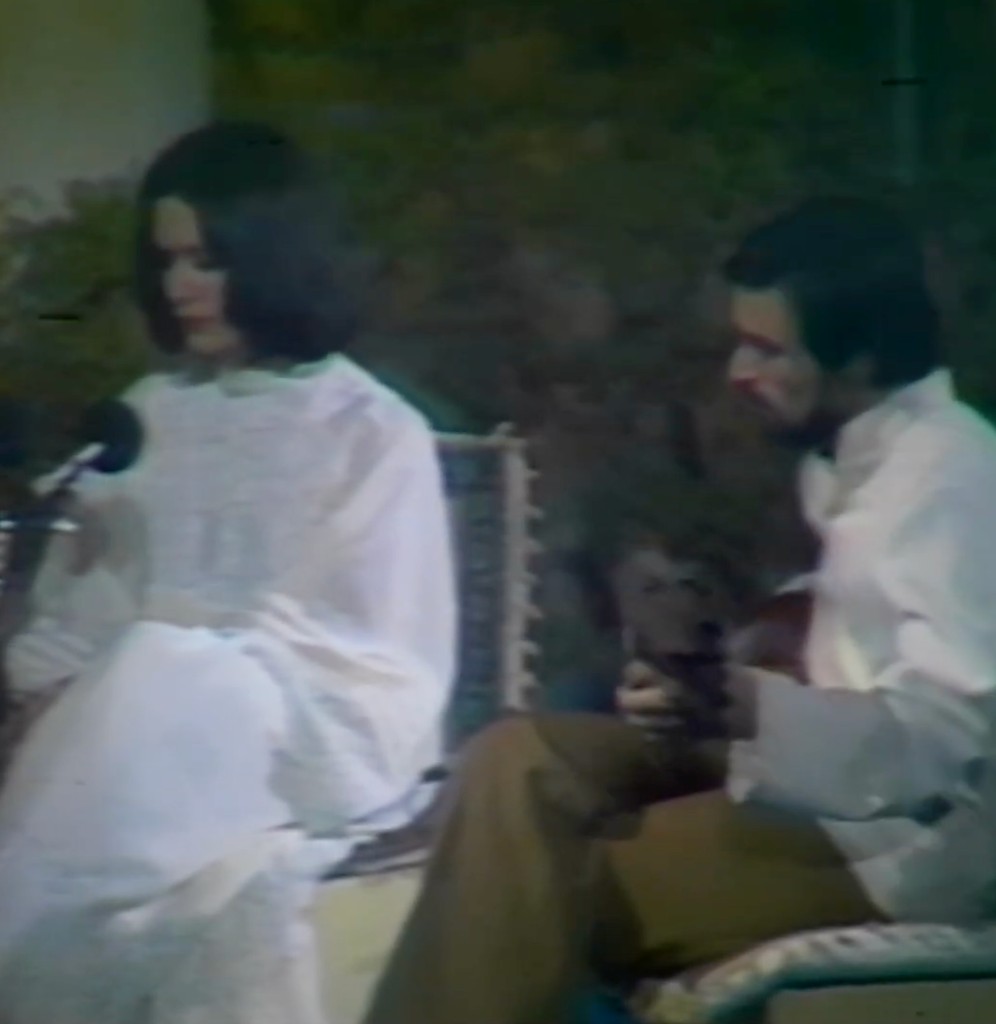 Parissa with Hossein Alizadeh — Dastgah-e Nava, Shiraz Arts Festival, night two, 1976